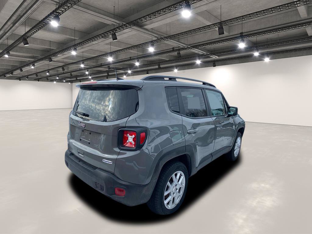 Used 2022 Jeep Renegade Latitude w/ Convenience Group AWD/4WD image 4