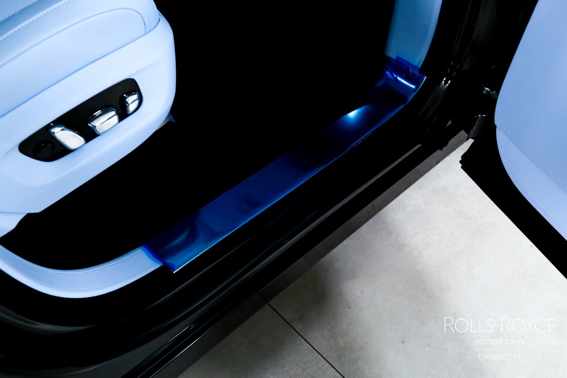 New 2026 Rolls-Royce Cullinan AWD/4WD image 38