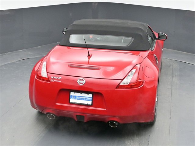 Used 2010 Nissan 370Z Touring image 39
