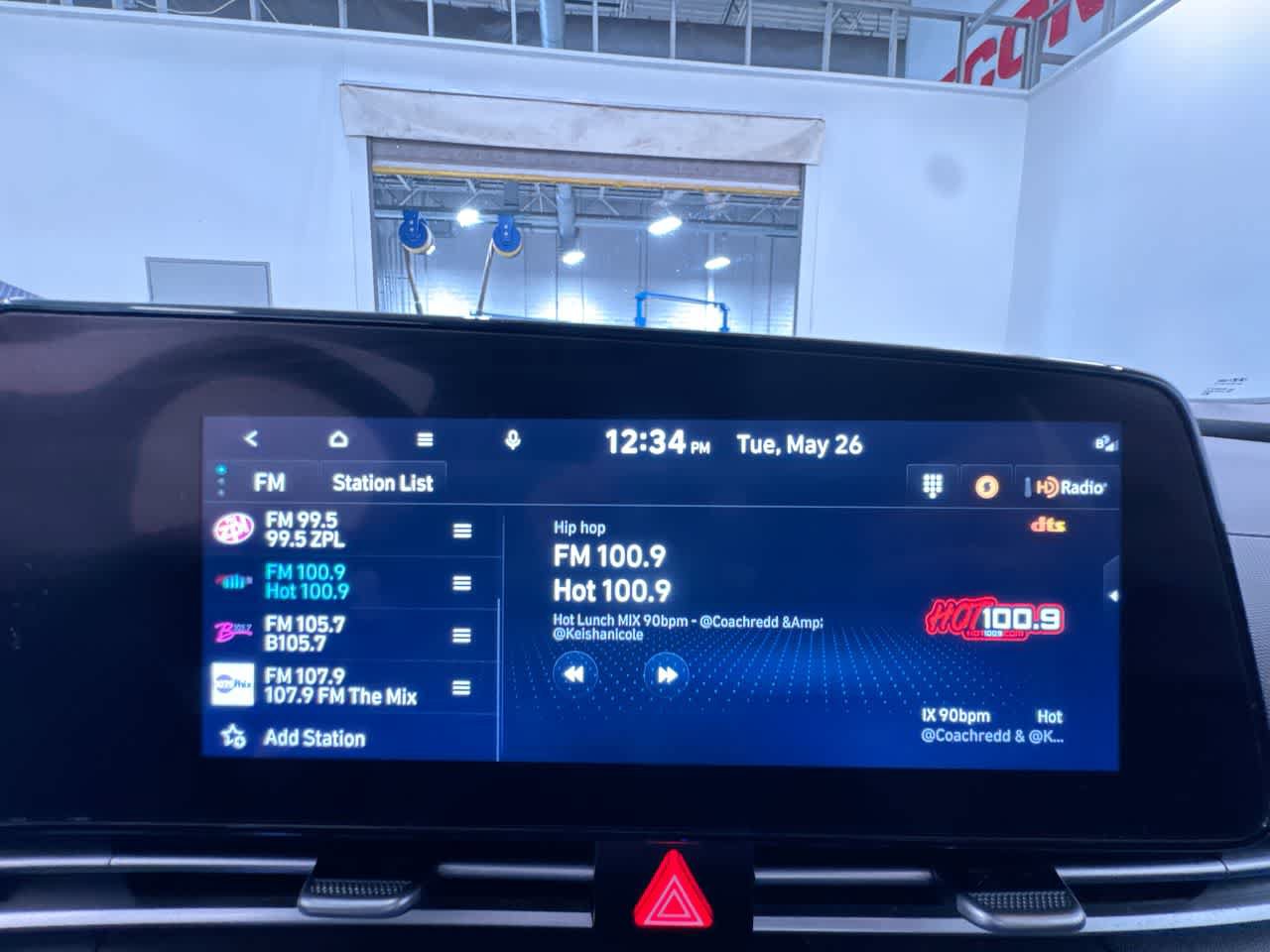 Used 2023 Hyundai Elantra SEL w/ Convenience Package FWD image 26
