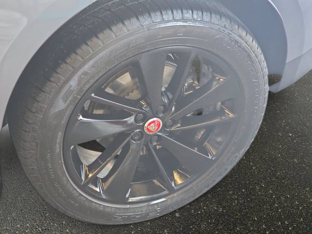 Used 2023 Jaguar F-PACE S AWD/4WD image 35