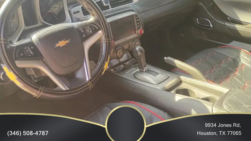 Used 2013 Chevrolet Camaro LT w/ RS Package image 6