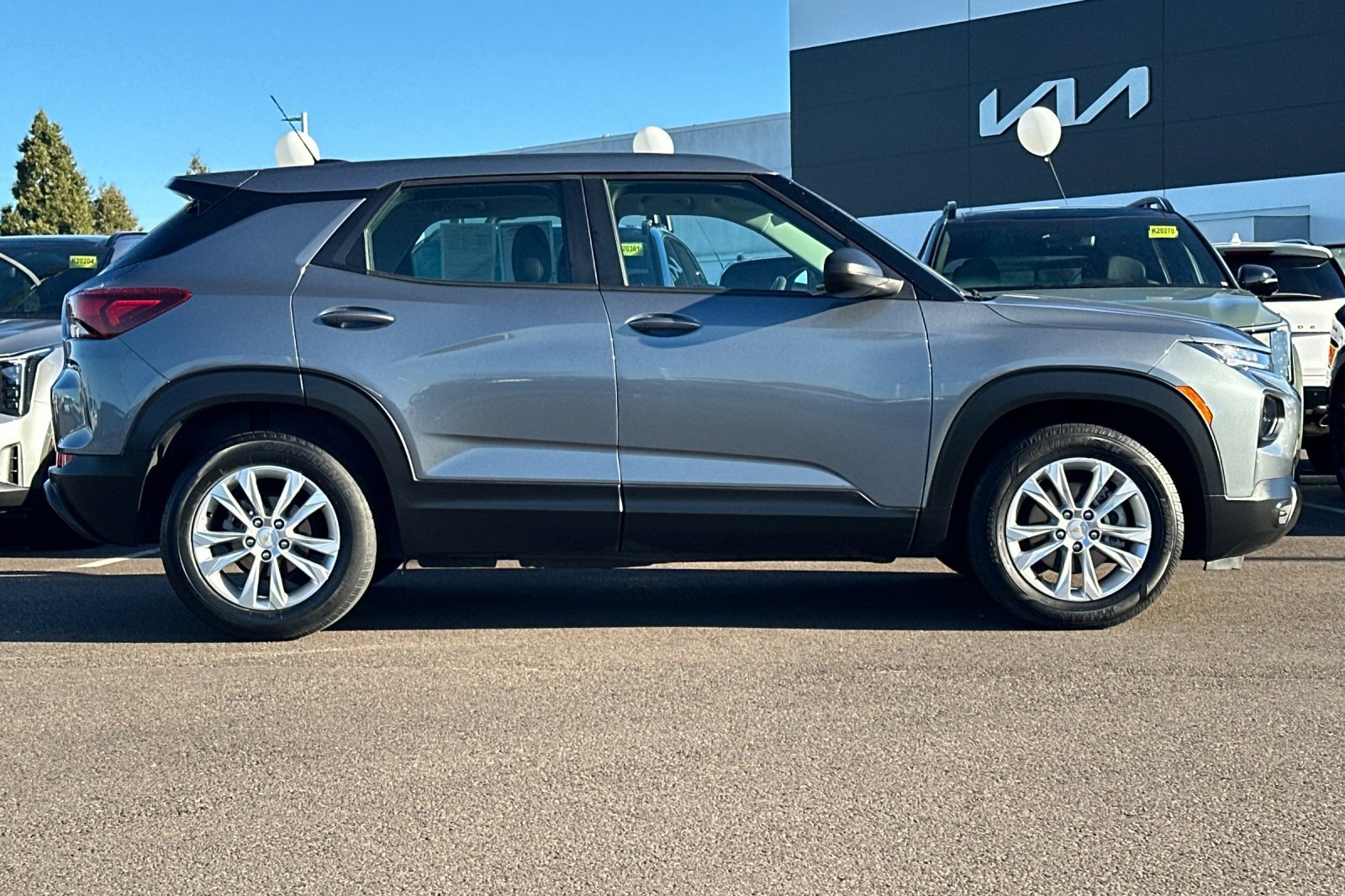 Used 2021 Chevrolet TrailBlazer LS image 3