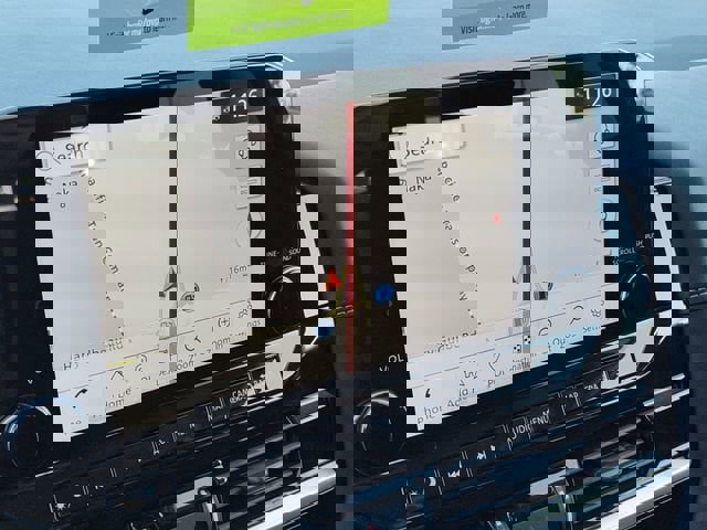 Used 2025 Nissan Pathfinder Platinum w/ Cargo Package image 32