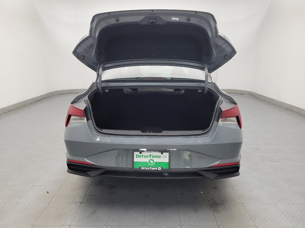 Used 2021 Hyundai Elantra SEL w/ Convenience Package FWD image 29