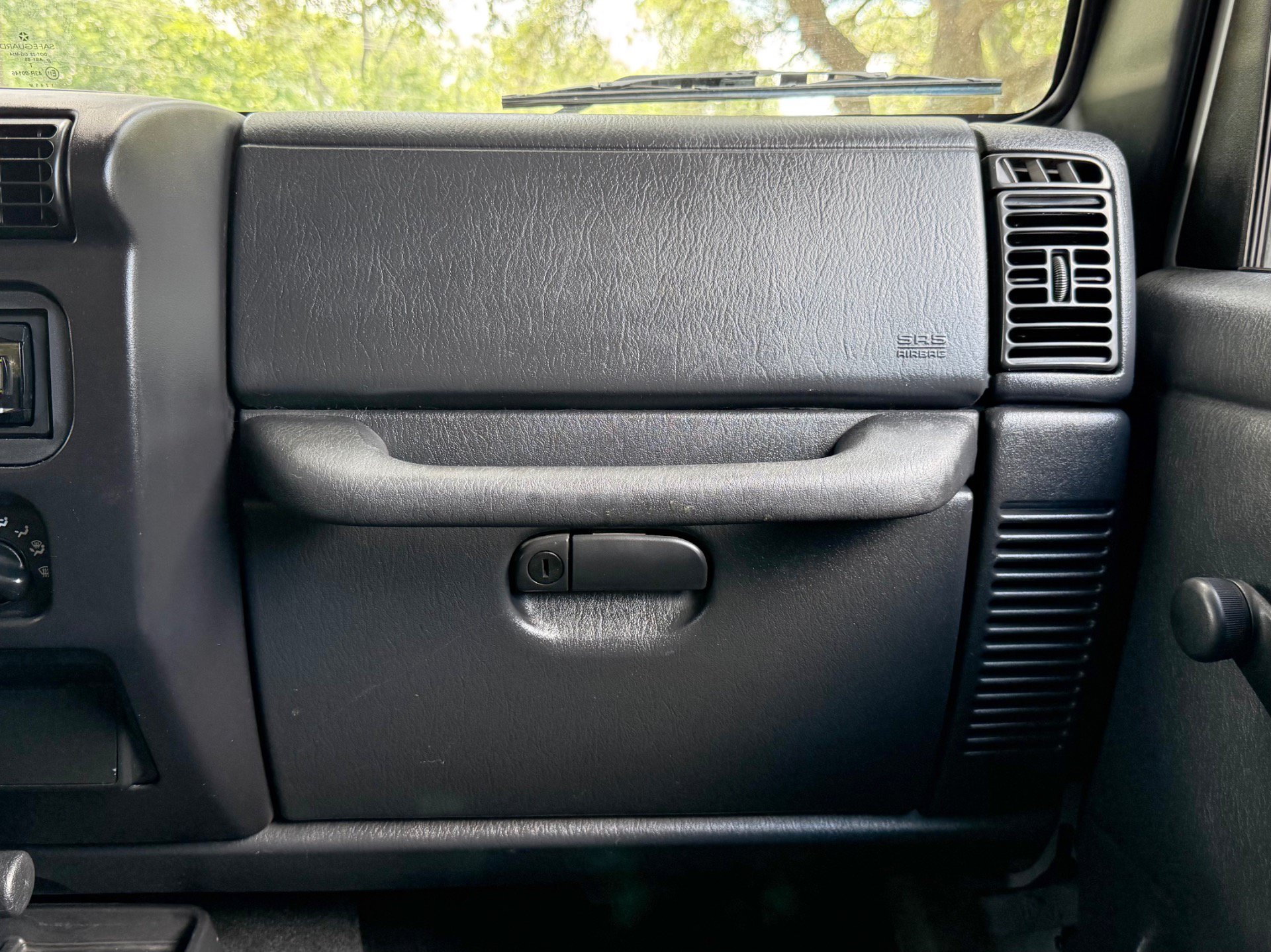 Used 2006 Jeep Wrangler Sport w/ Security Group AWD/4WD image 28