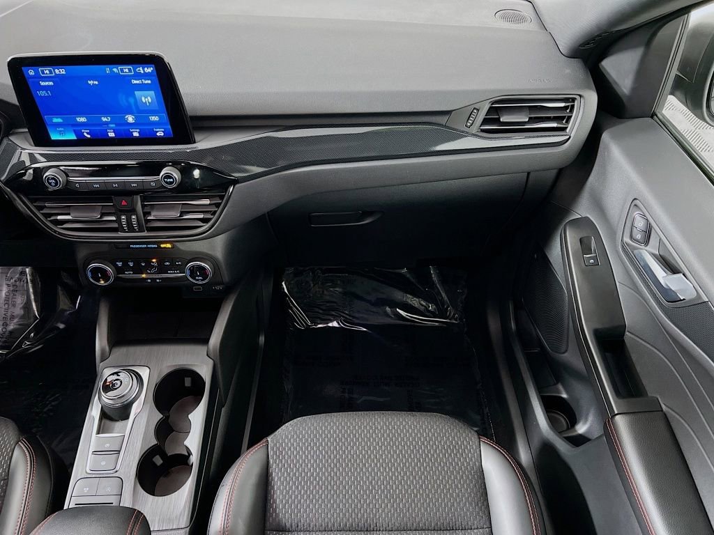 Used 2025 Ford Escape ST-Line image 21