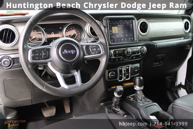 Used 2023 Jeep Wrangler Sahara image 11