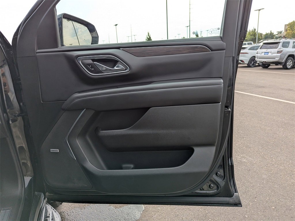 Used 2023 Chevrolet Tahoe LT image 42