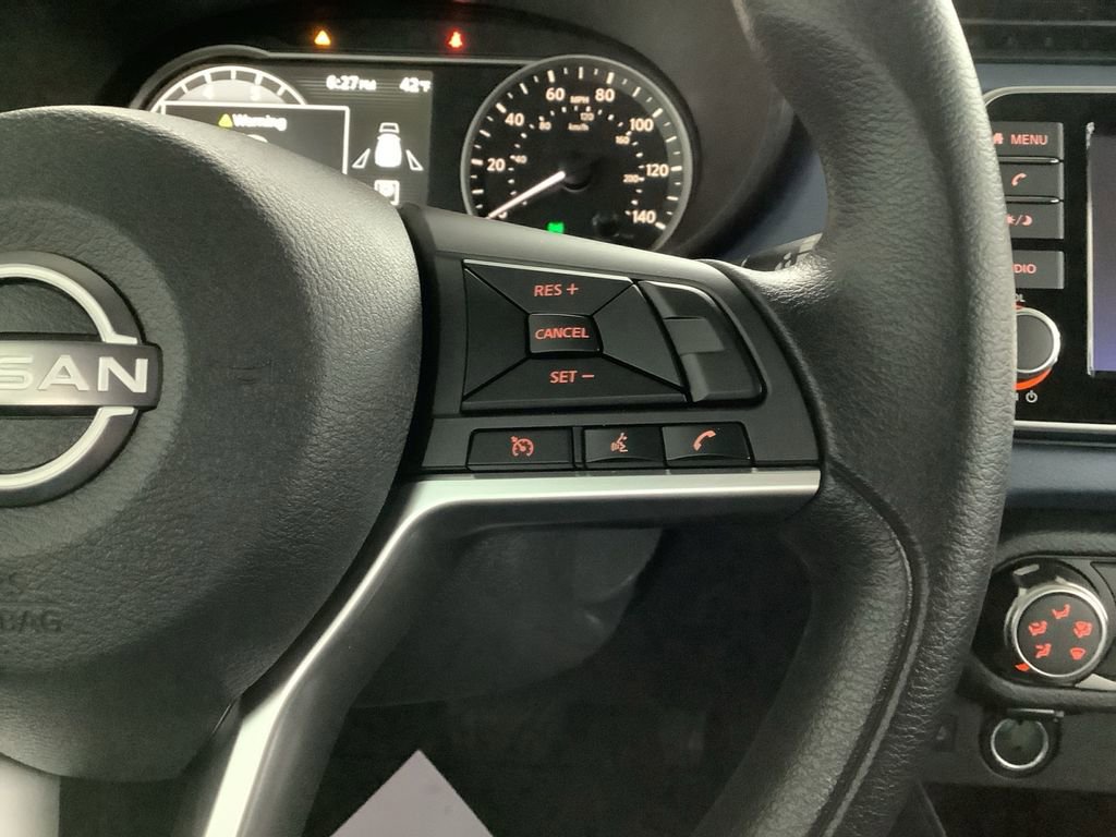 Used 2025 Nissan Versa SV w/ Trunk Package image 20