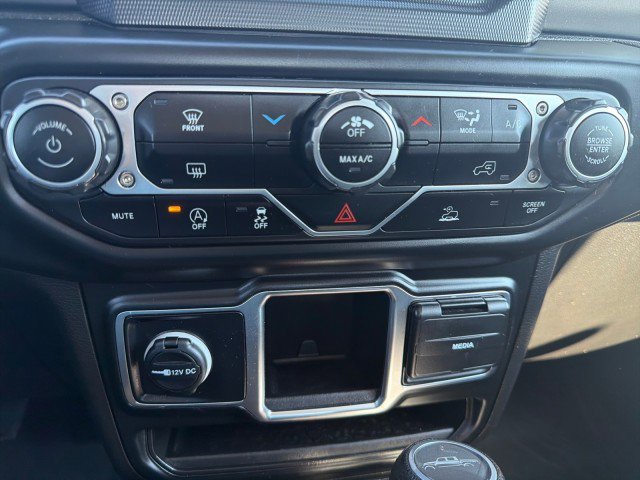 Used 2023 Jeep Gladiator Sport w/ Trailer Tow Package image 3