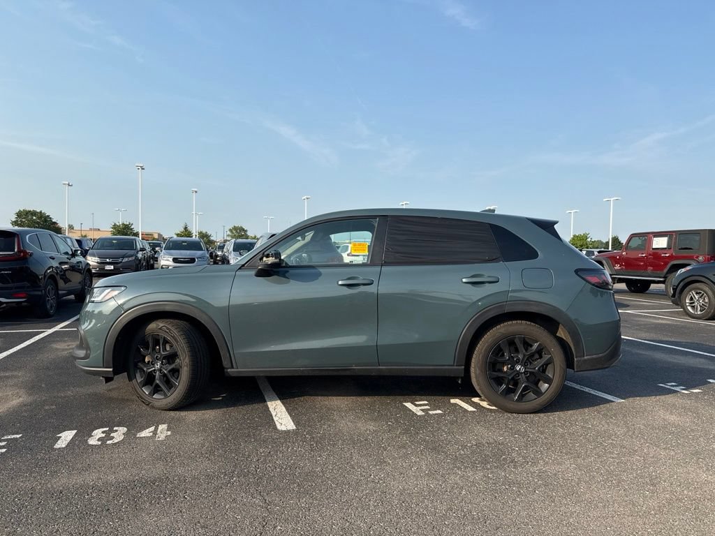 Used 2024 Honda HR-V Sport image 9