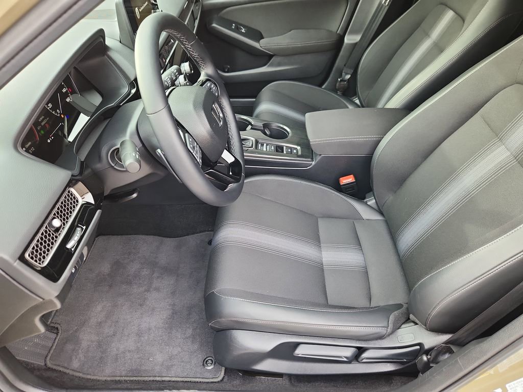 Used 2025 Honda Civic Sport image 7