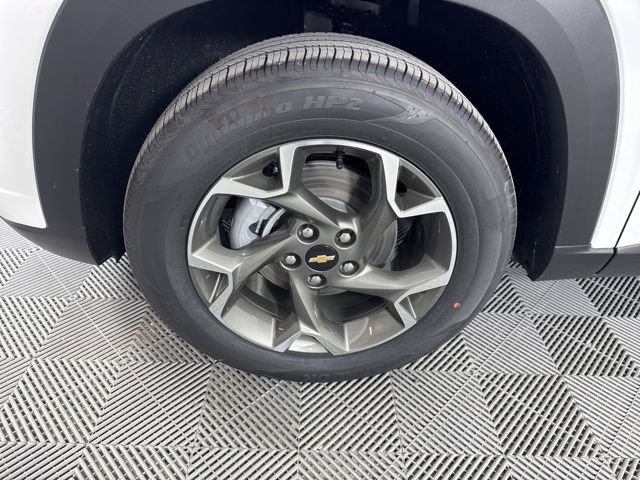 New 2026 Chevrolet Trax LT image 9