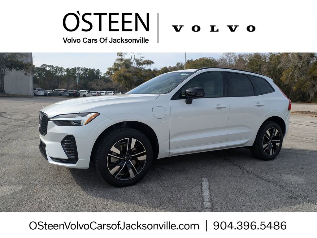New 2026 Volvo XC60 T8 Core image 1