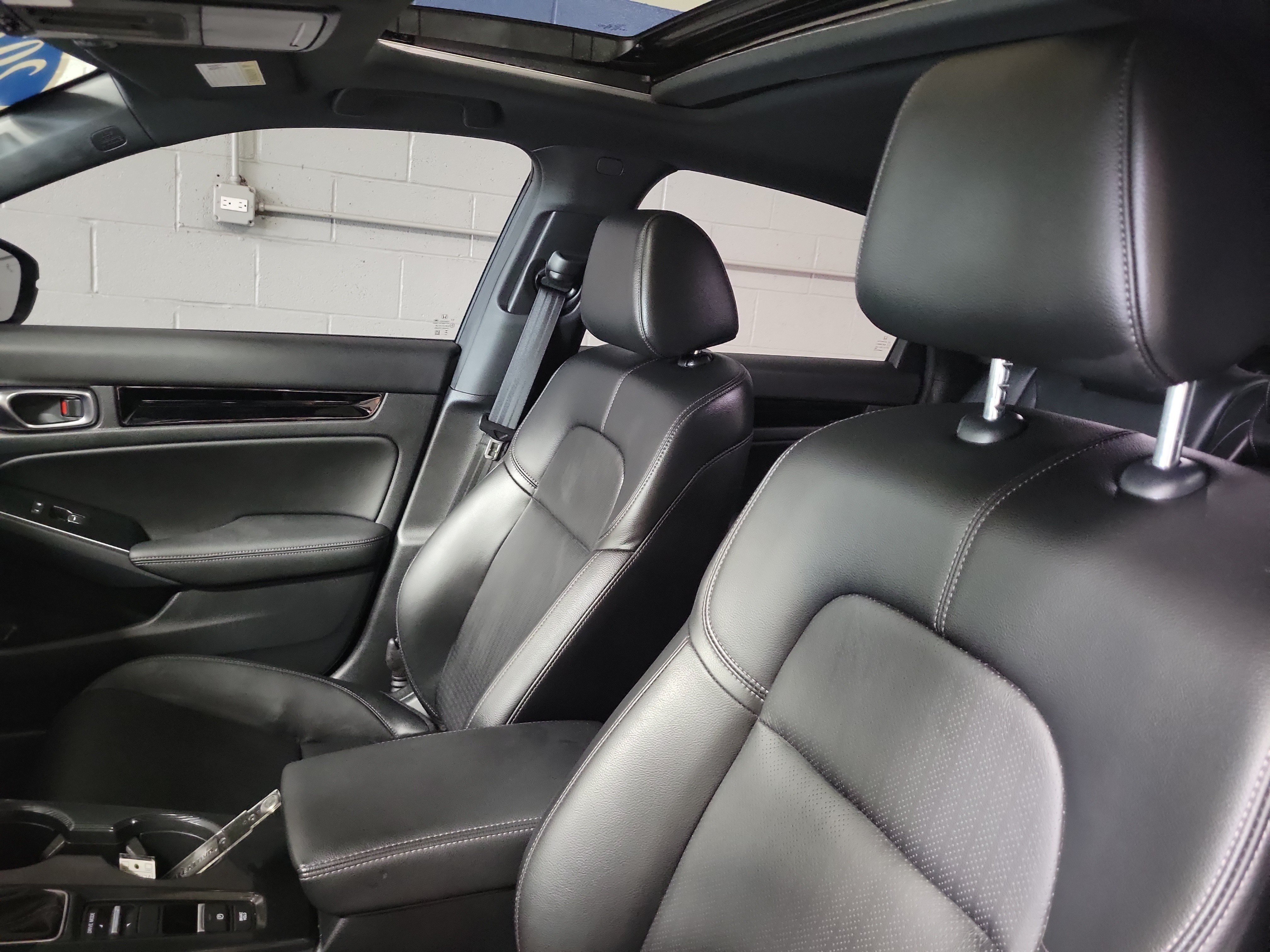 Used 2025 Honda Civic Sport Touring image 17
