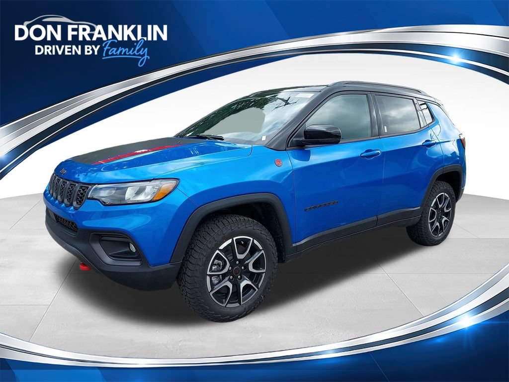 New 2026 Jeep Compass Trailhawk w/ Sun, Sound & Navigation Group