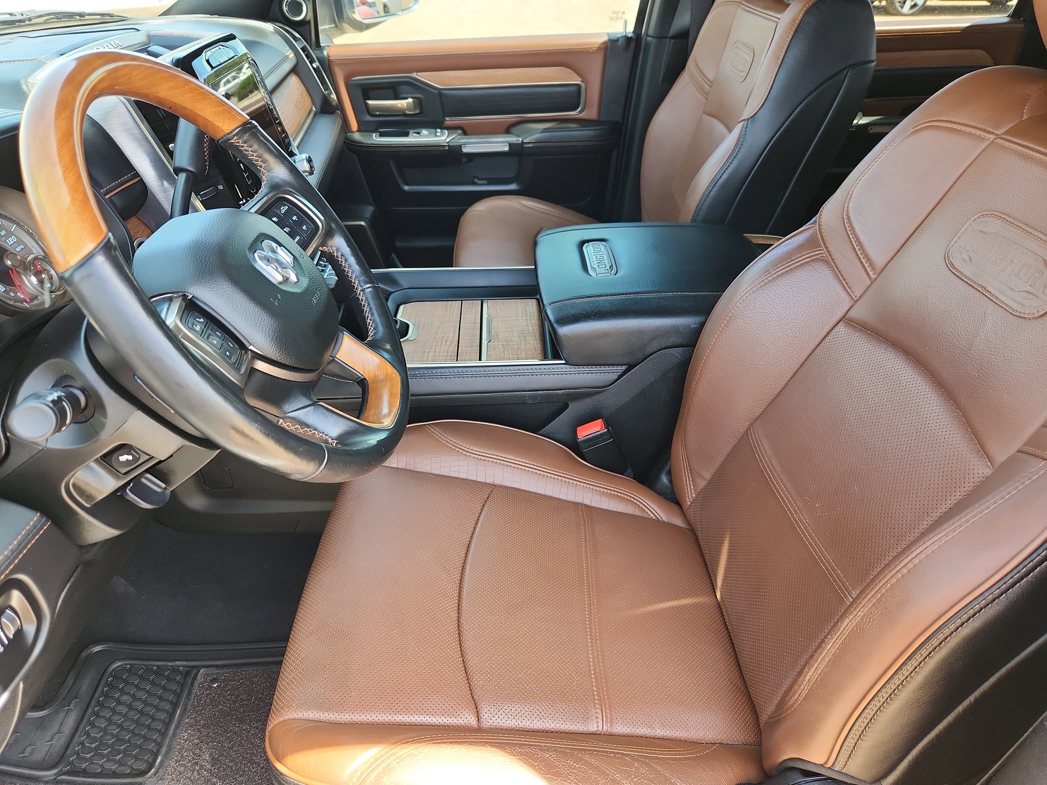 Used 2020 RAM 3500 Limited AWD/4WD image 9