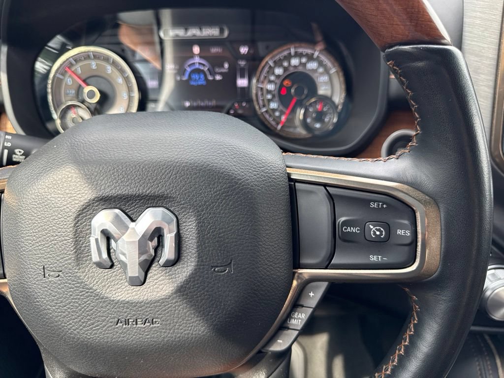Used 2022 RAM 1500 Limited w/ Body Color Bumper Group AWD/4WD image 27