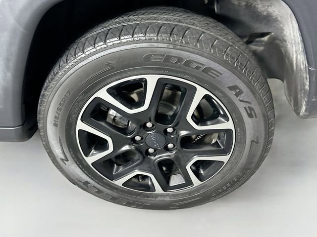 Used 2019 Jeep Compass Trailhawk image 28