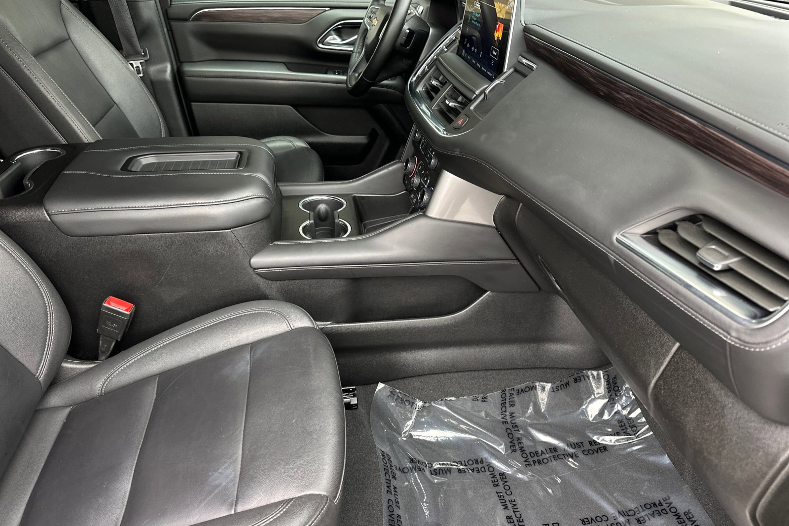 Used 2024 Chevrolet Tahoe LT image 17
