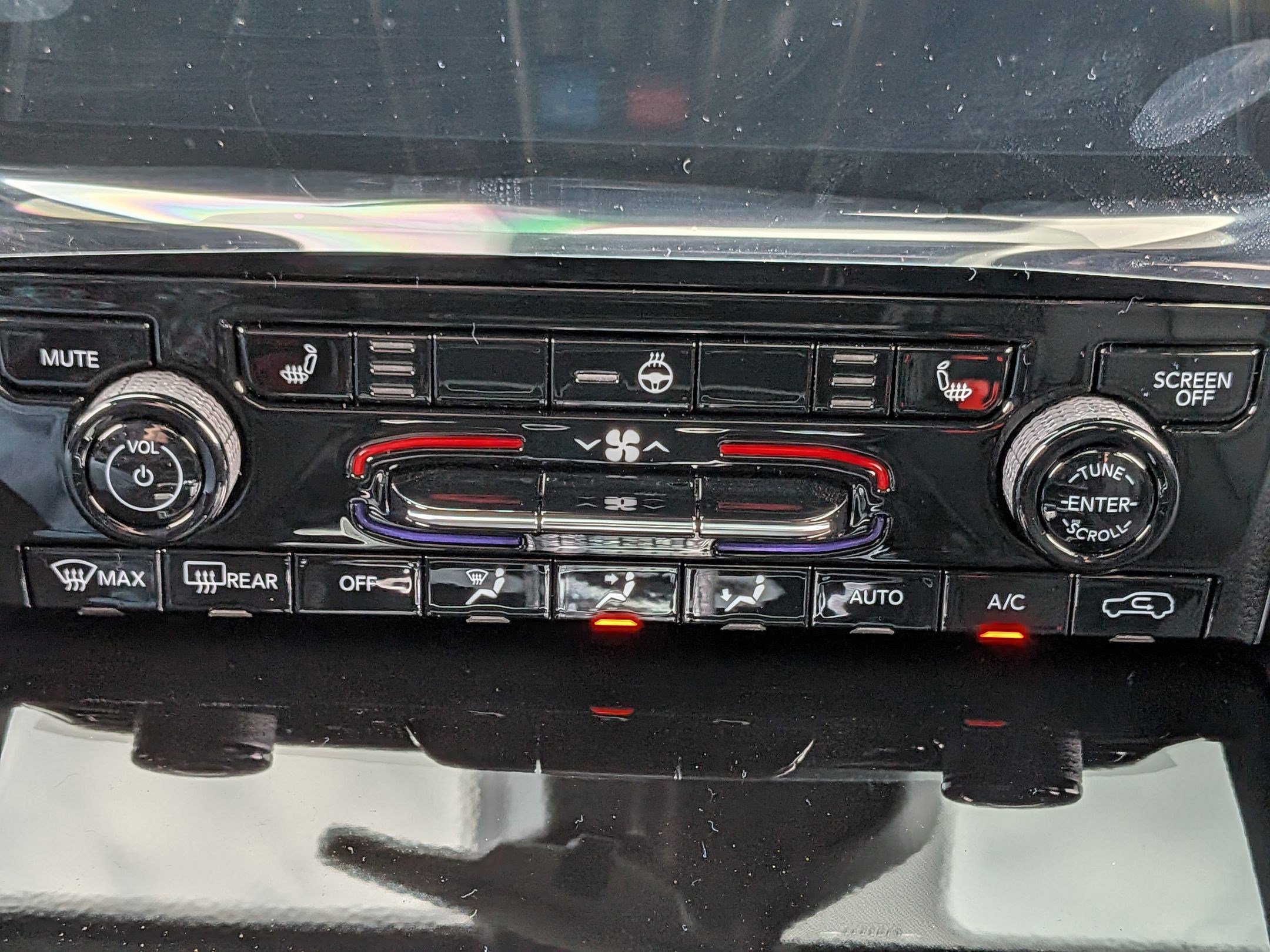 New 2025 Jeep Grand Cherokee Limited w/ Black Appearance Package image 23