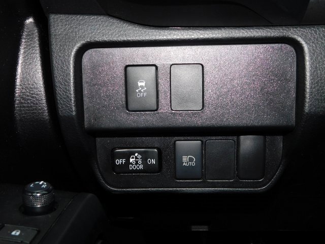 Used 2021 Toyota Tacoma SR image 26