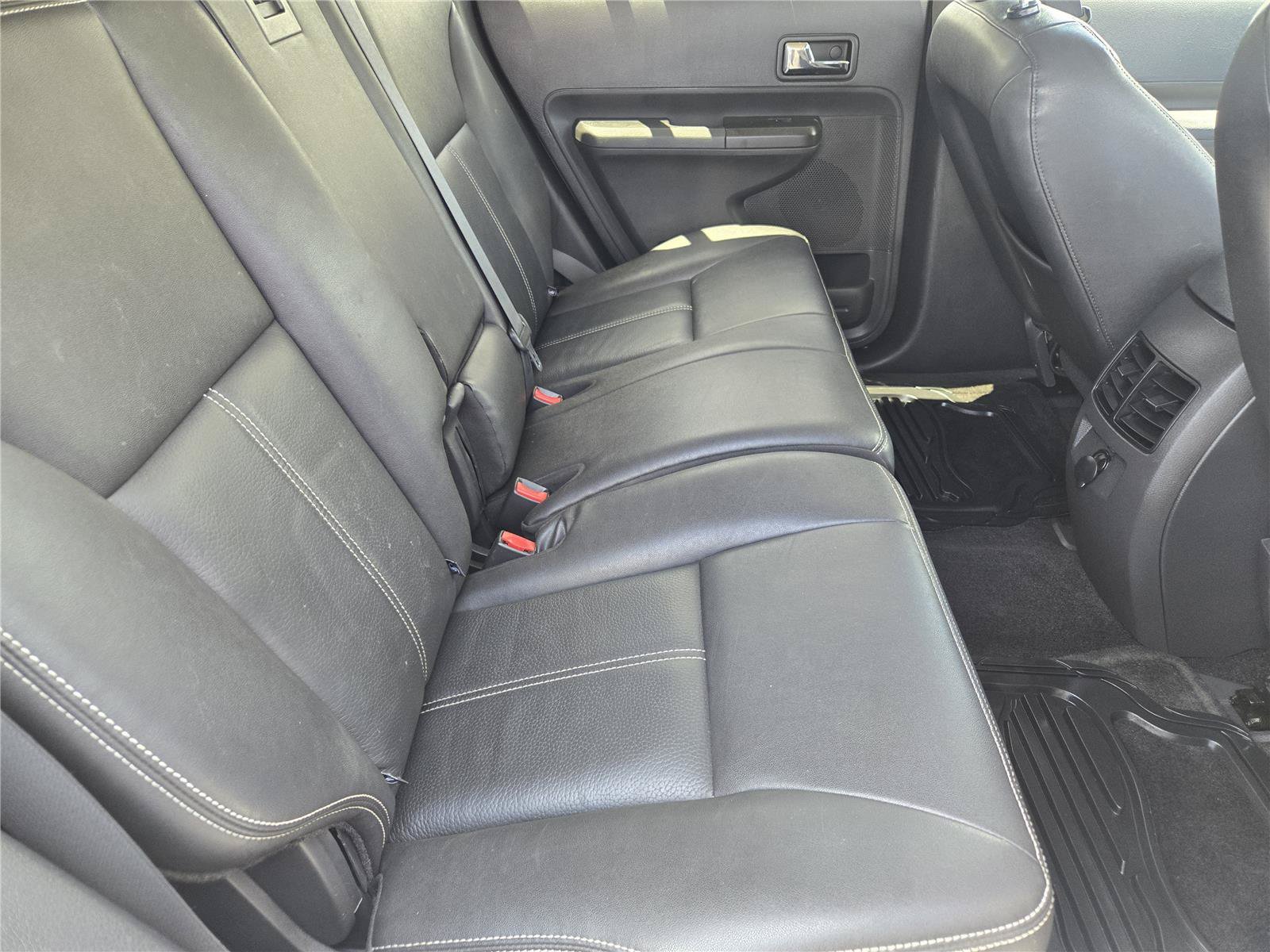 Used 2010 Ford Edge Limited AWD/4WD image 29