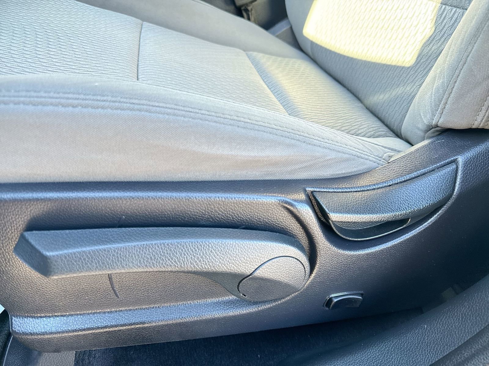 Used 2018 Hyundai Santa Fe Sport image 13