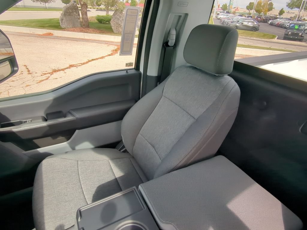 New 2025 Ford F250 XL w/ FX4 Off-Road Package AWD/4WD image 14