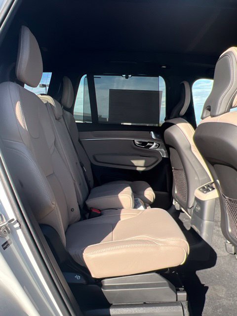New 2026 Volvo XC90 T8 Ultra w/ Lounge Package AWD/4WD image 33