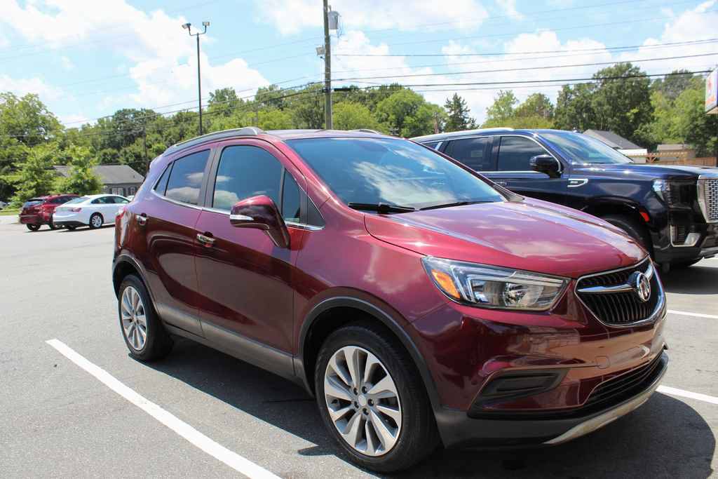Used 2019 Buick Encore Preferred AWD/4WD image 3