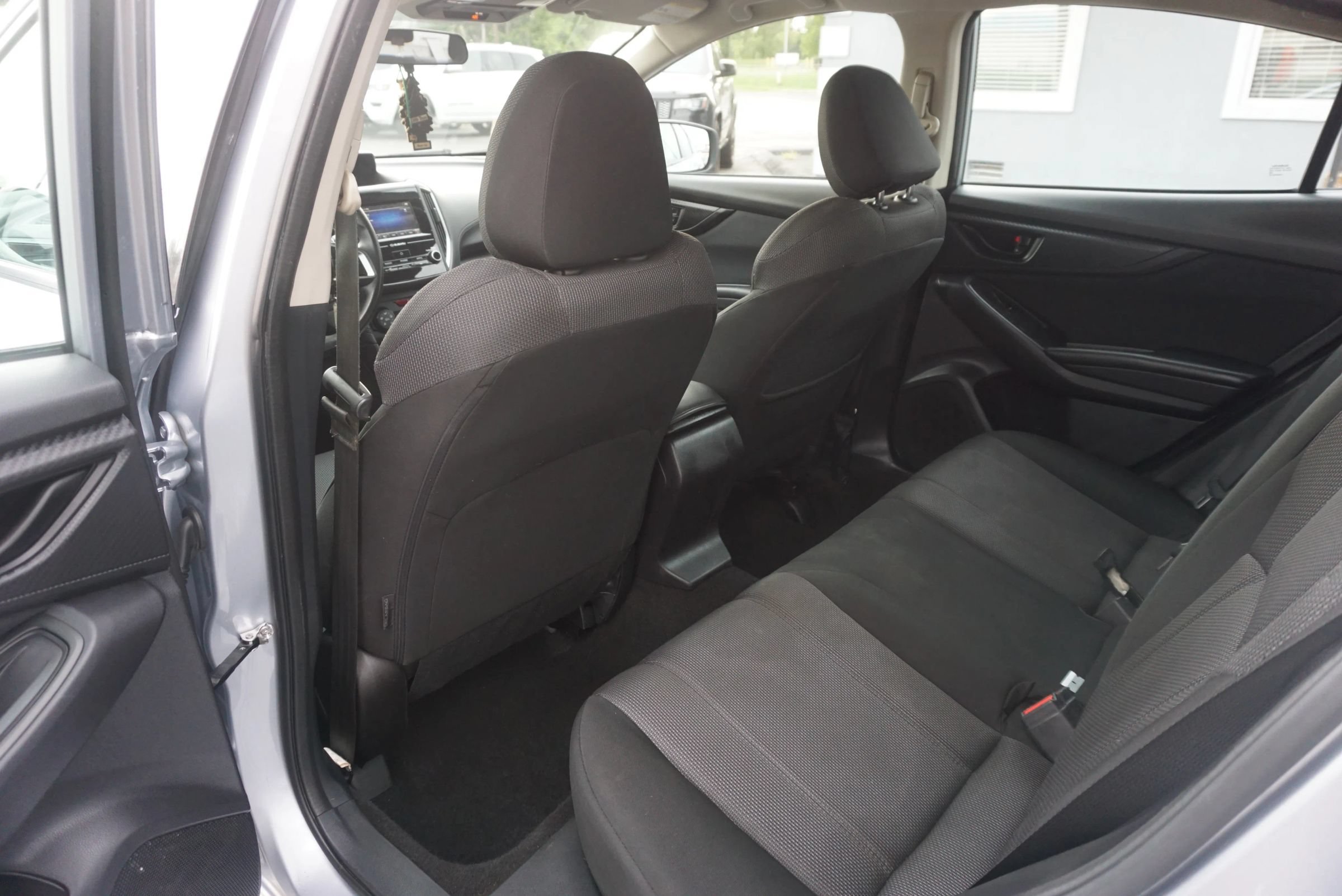 Used 2017 Subaru Impreza 2.0i Premium AWD/4WD image 17
