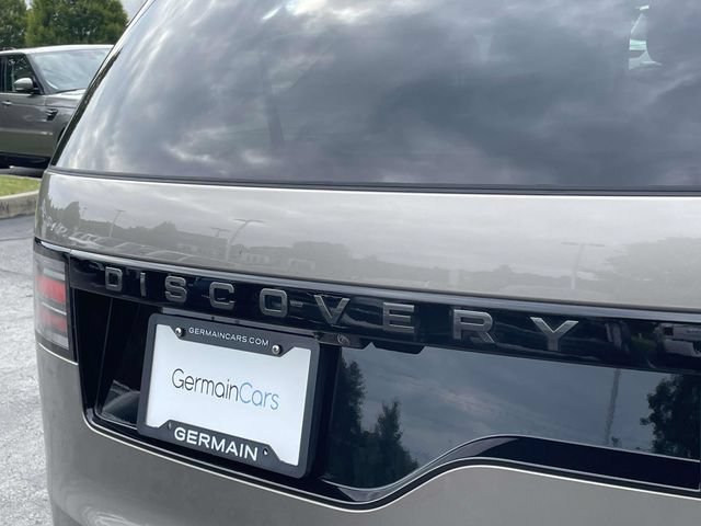 Used 2025 Land Rover Discovery Dynamic SE AWD/4WD image 14