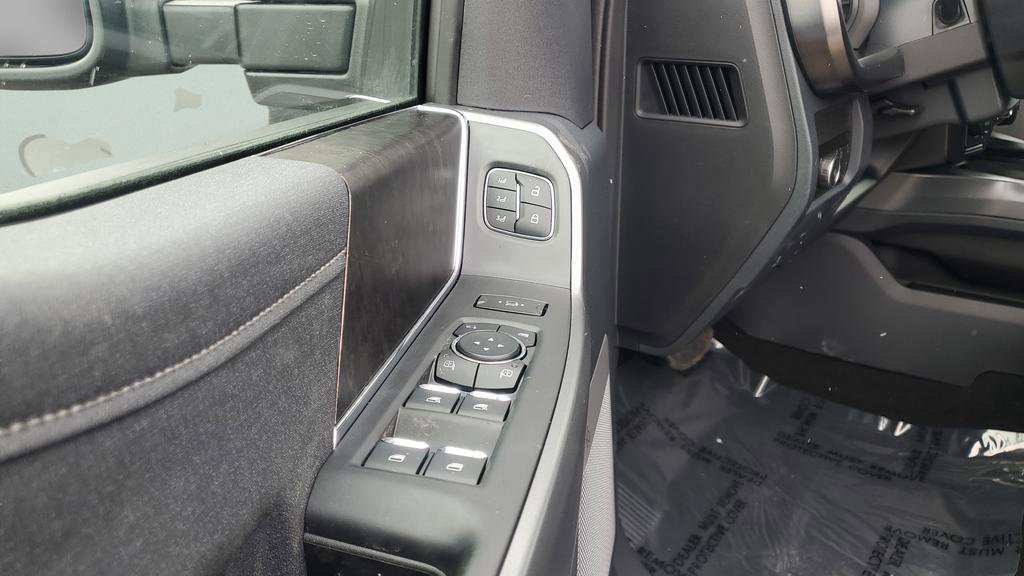 New 2026 Ford F250 Lariat w/ Black Appearance Package AWD/4WD image 19