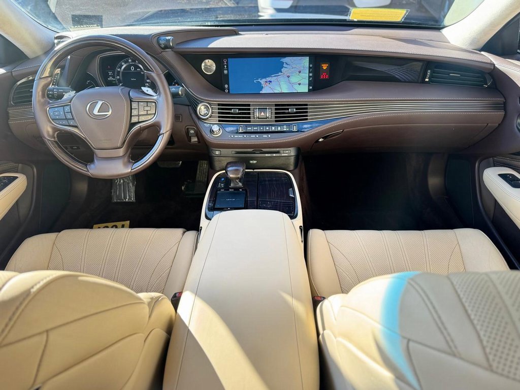 Used 2020 Lexus LS 500 AWD image 17