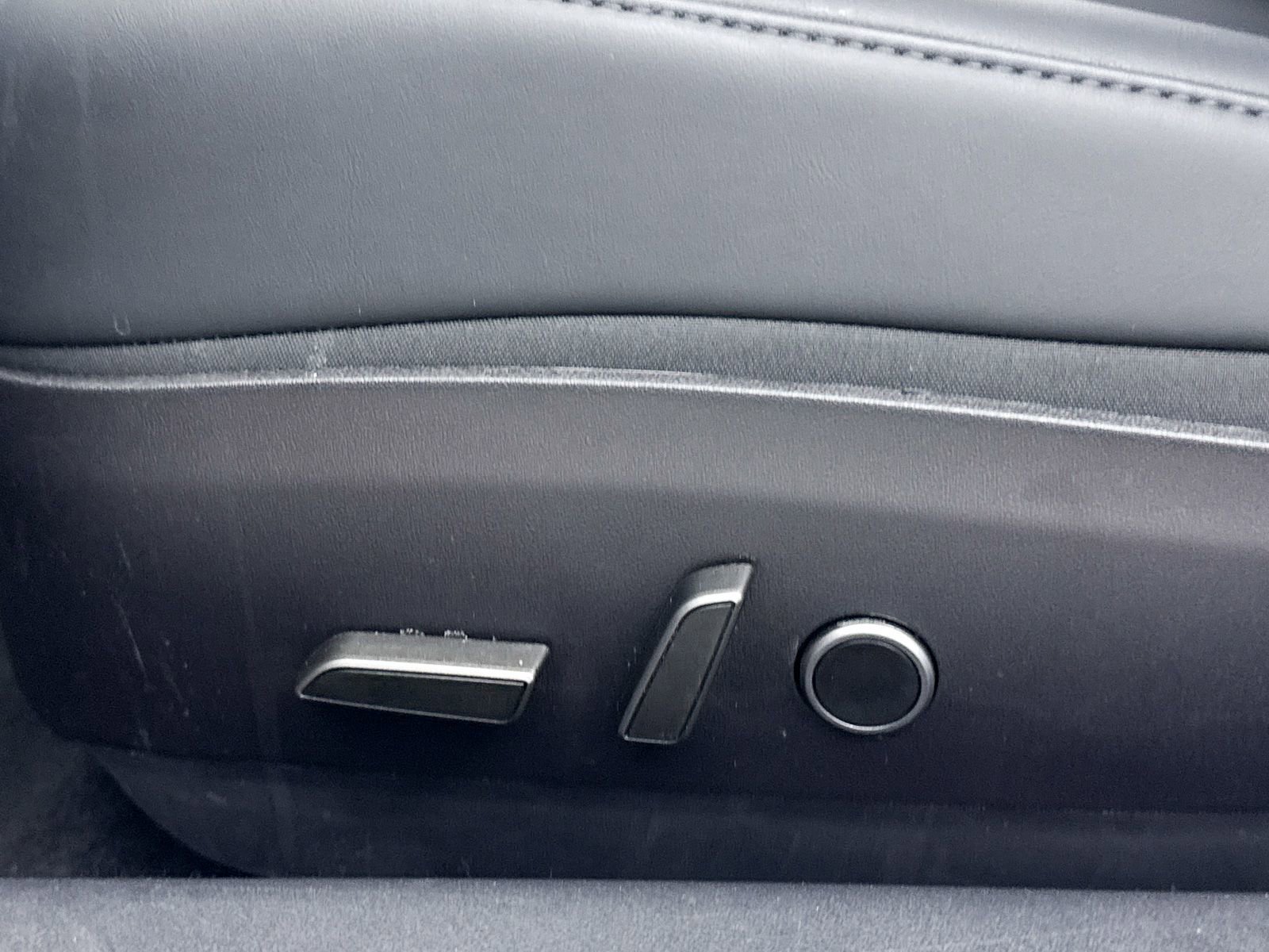 Used 2021 Tesla Model 3 Standard Range Plus image 30