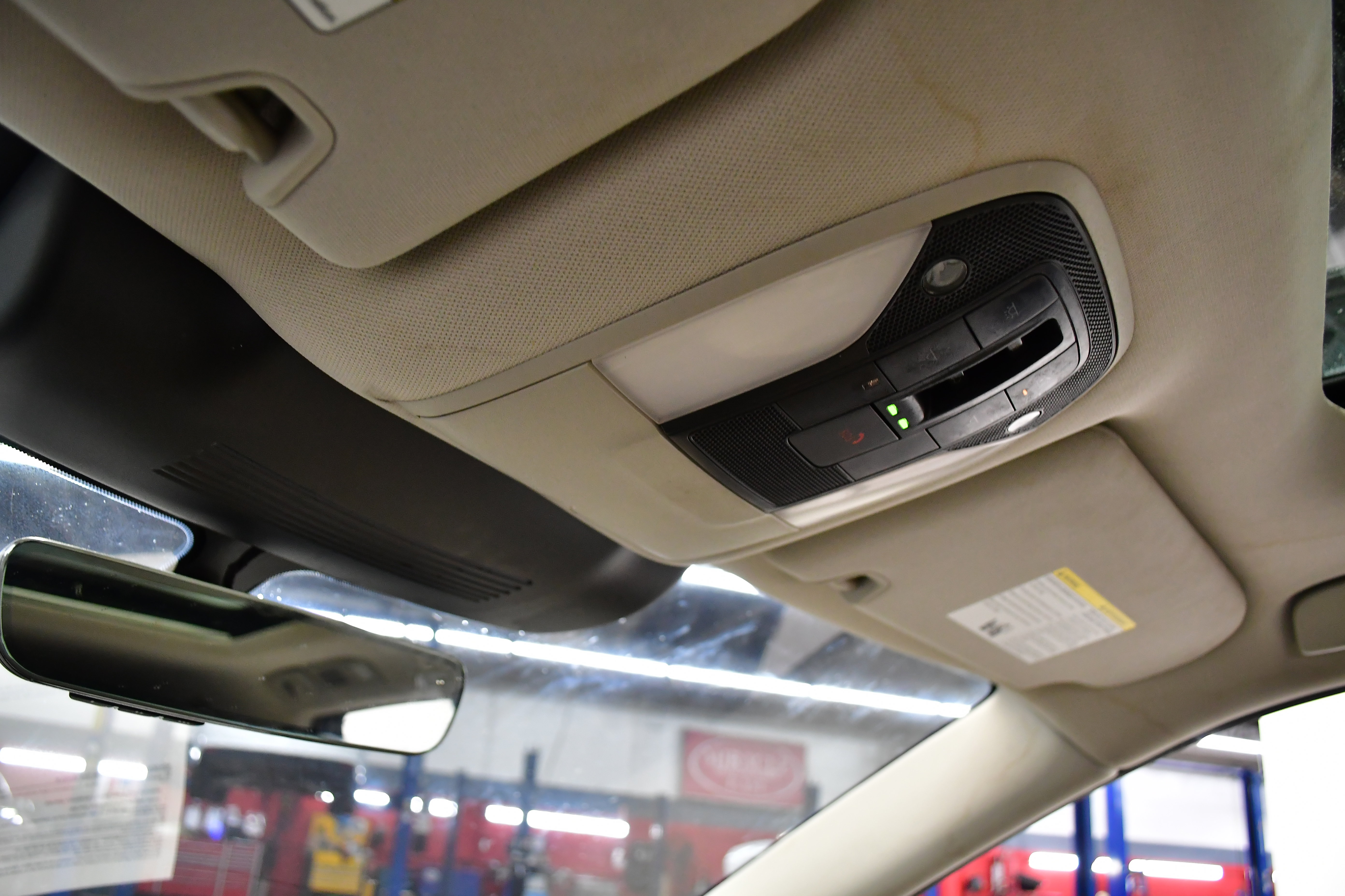 Used 2023 INFINITI QX60 Luxe w/ Cargo Package image 34