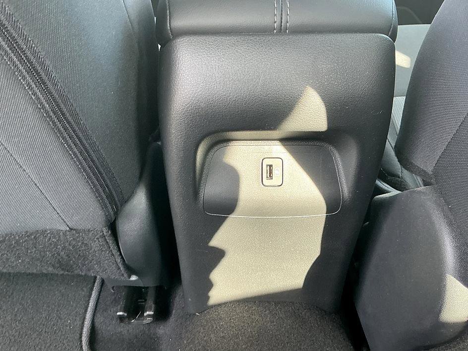 Used 2024 Nissan Sentra SV image 23