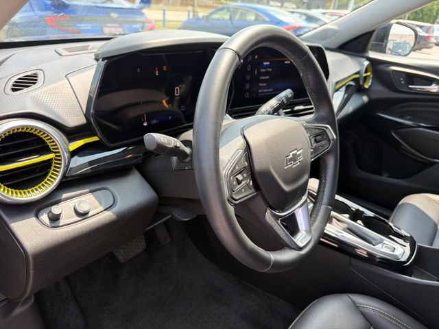 Used 2024 Chevrolet Trax ACTIV w/ Sunroof Package FWD image 16