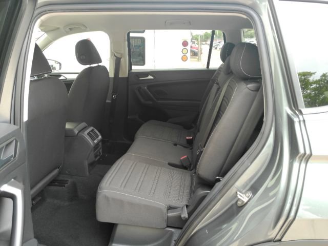 Used 2022 Volkswagen Tiguan S FWD image 7