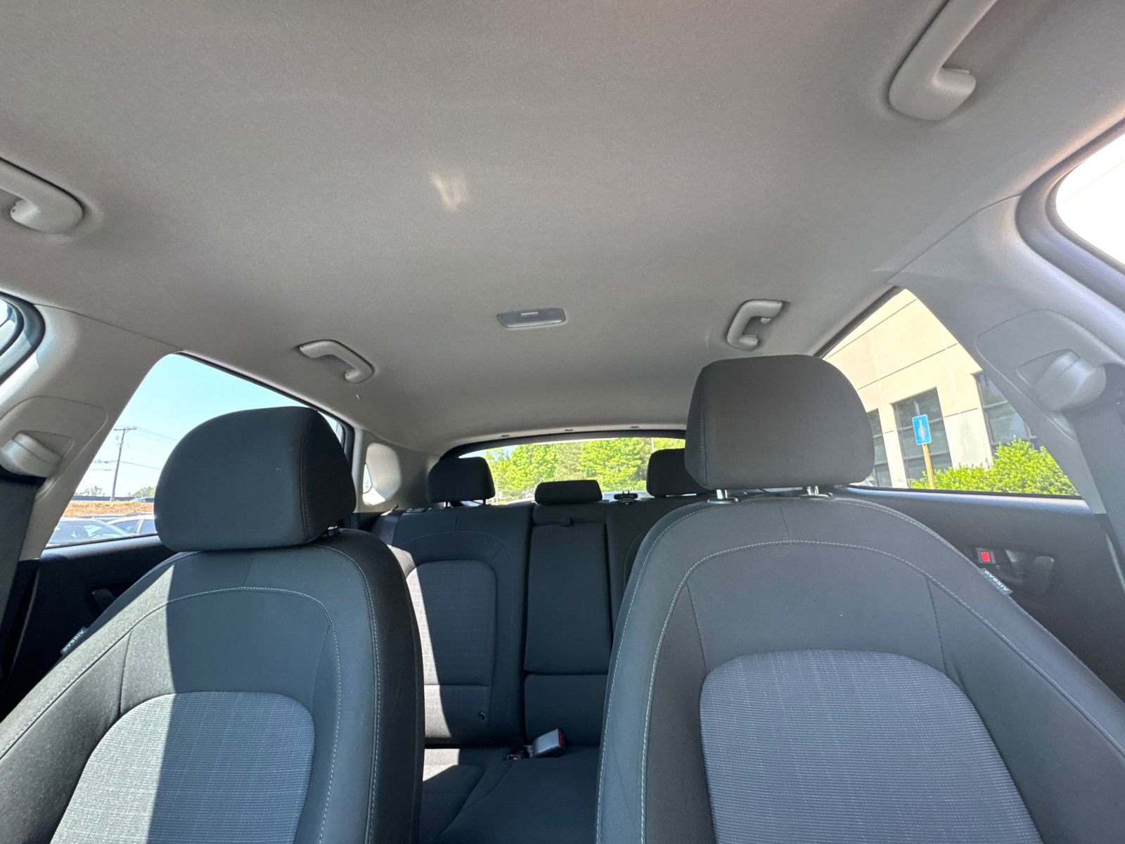 Used 2023 Hyundai Kona SEL w/ Cargo Package AWD/4WD image 31