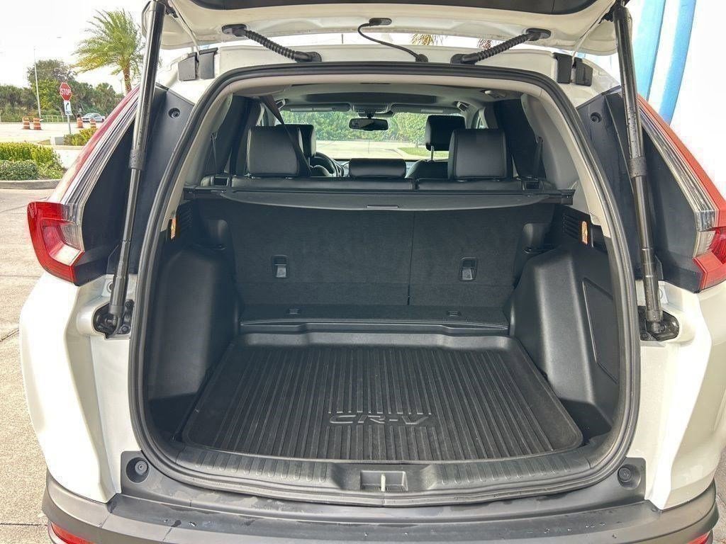 Used 2020 Honda CR-V Touring image 8