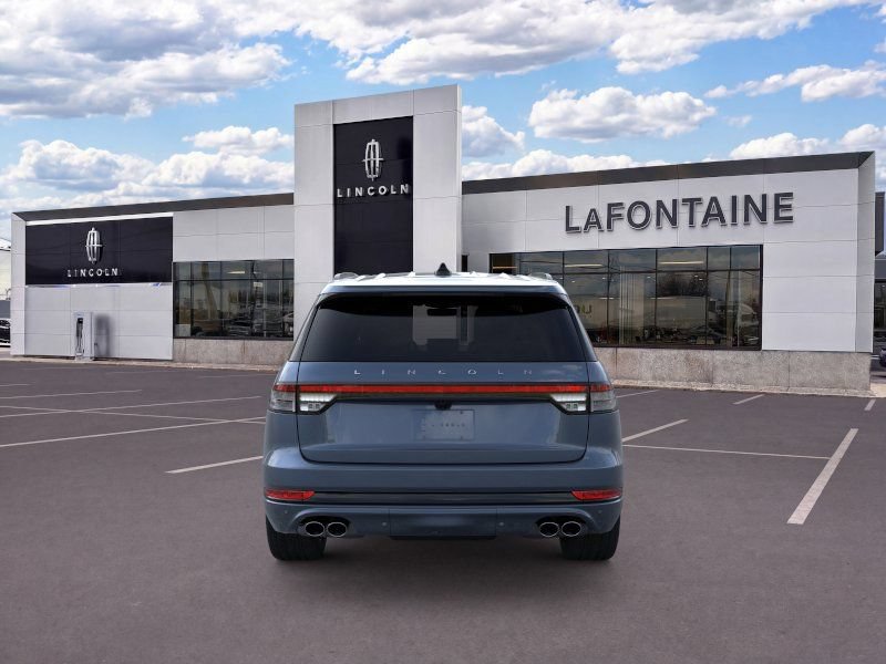 New 2026 Lincoln Aviator Reserve w/ Jet Appearance Package AWD/4WD image 5