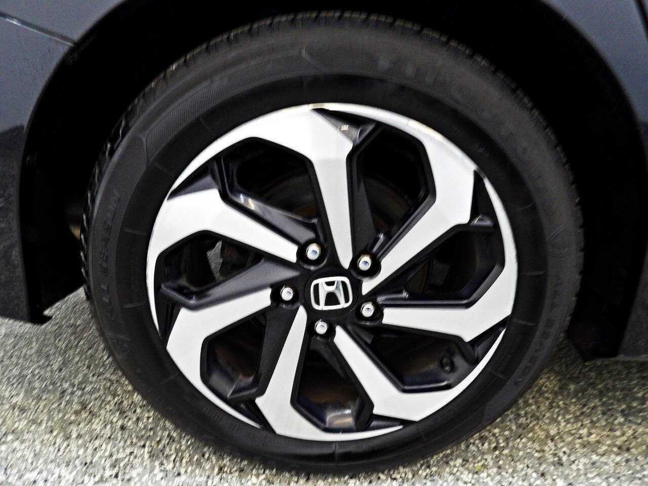 Used 2016 Honda Accord EX-L image 21