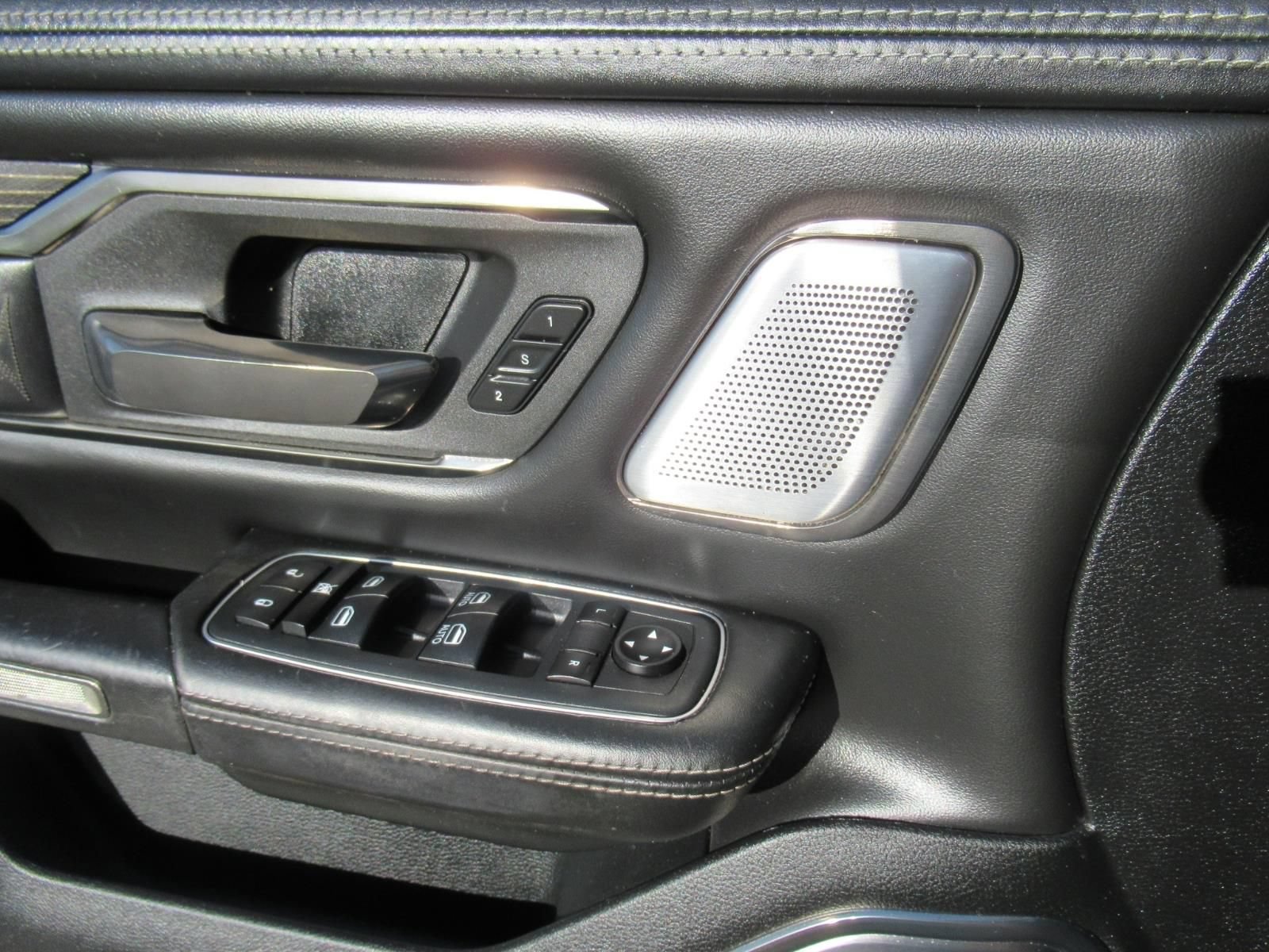 Used 2019 RAM 1500 Limited RWD image 20