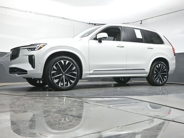 Used 2026 Volvo XC90 B6 Plus w/ Protection Package Premier AWD/4WD image 37