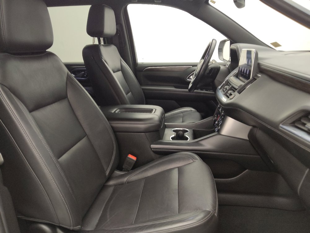 Used 2021 Chevrolet Suburban LT AWD/4WD image 21