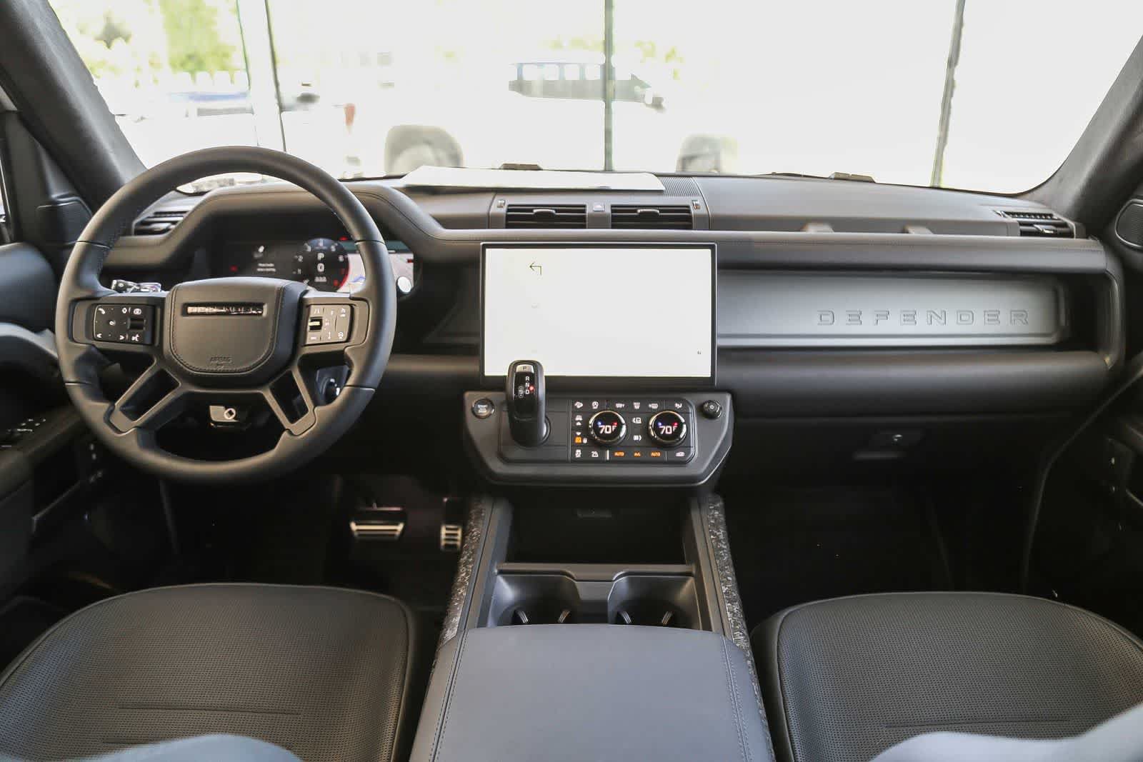 New 2026 Land Rover Defender 110 OCTA AWD/4WD image 14