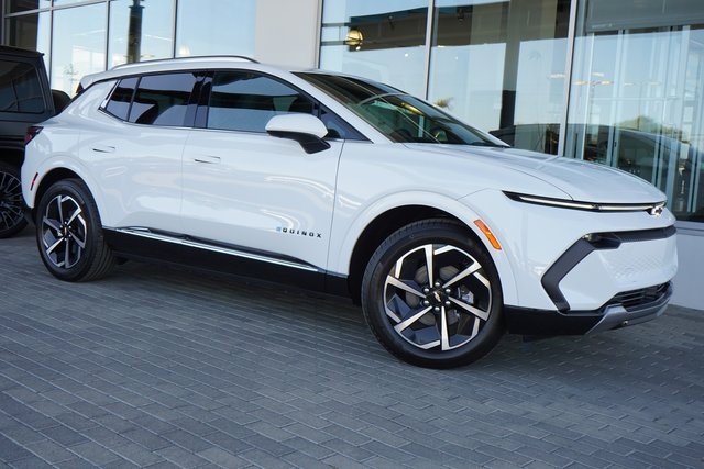 New 2025 Chevrolet Equinox EV LT